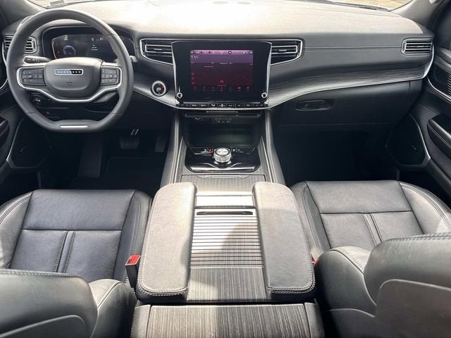 2024 Jeep Wagoneer Series II 4x2