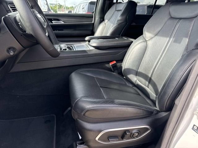 2024 Jeep Wagoneer Series II 4x2