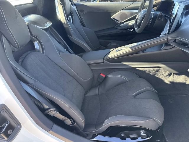 2026 Chevrolet Corvette E-Ray 2LZ