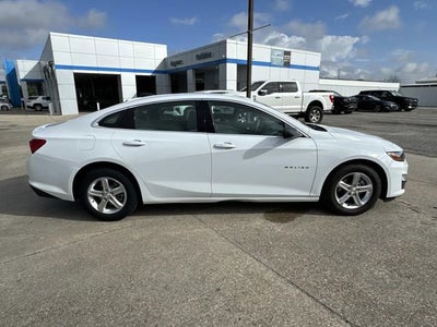 2022 Chevrolet Malibu LS