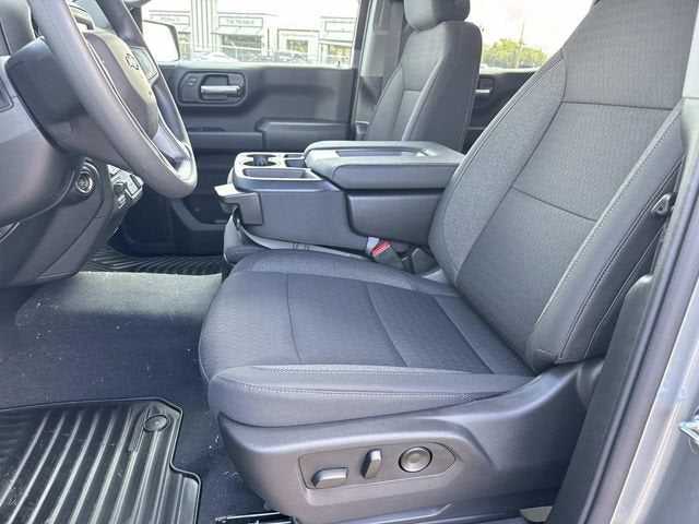 2026 Chevrolet Silverado 1500 Custom - Photo 11