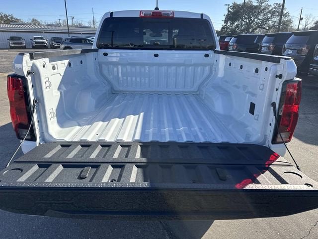 2024 Chevrolet Colorado WT