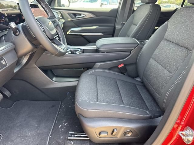 2027 Chevrolet Traverse LT - Photo 12