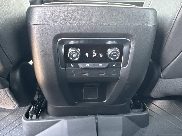 2026 Chevrolet Tahoe High Country - Photo 11