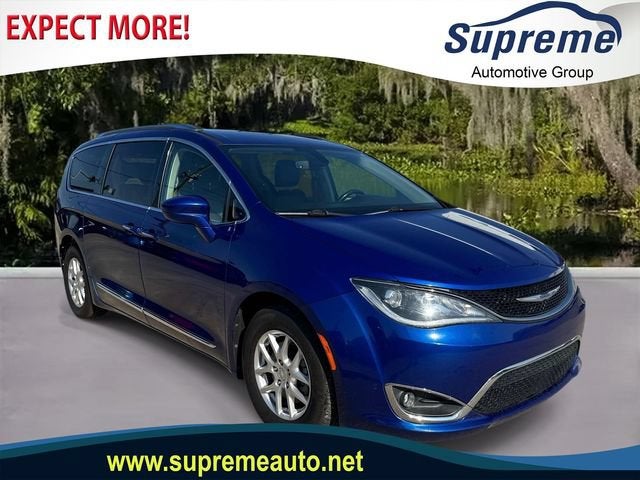 2020 Chrysler Pacifica Touring L
