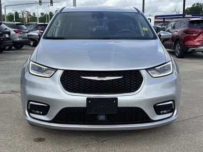 2023 Chrysler Pacifica Hybrid Limited