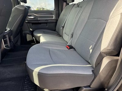2021 RAM 2500 Big Horn Crew Cab 4x4 6'4" Box