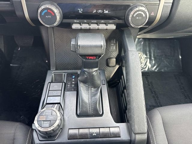 2024 Toyota Tacoma 4WD SR5