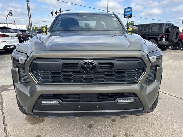 2024 Toyota Tacoma 4WD SR5