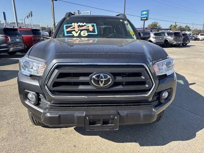2022 Toyota Tacoma 4WD SR
