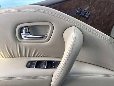 2016 INFINITI QX80 NA