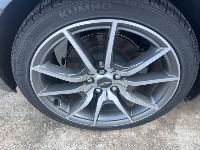 2021 Genesis G70 2.0T