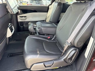 2022 Kia Carnival SX