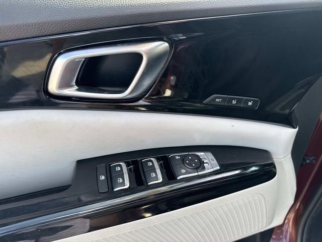 2022 Kia Carnival SX