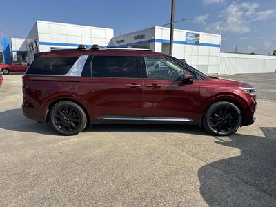 2022 Kia Carnival SX