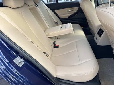 2017 BMW 3 Series 320i