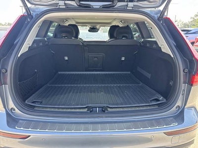 2020 Volvo V60 Cross Country NA