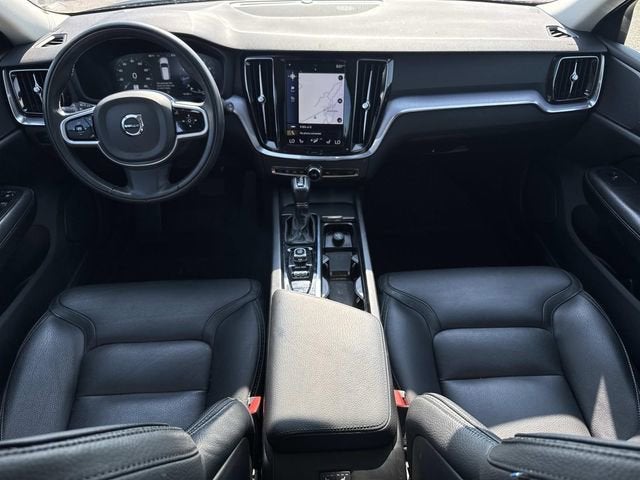 2020 Volvo V60 Cross Country NA