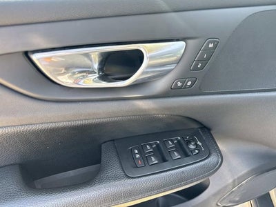 2020 Volvo V60 Cross Country NA