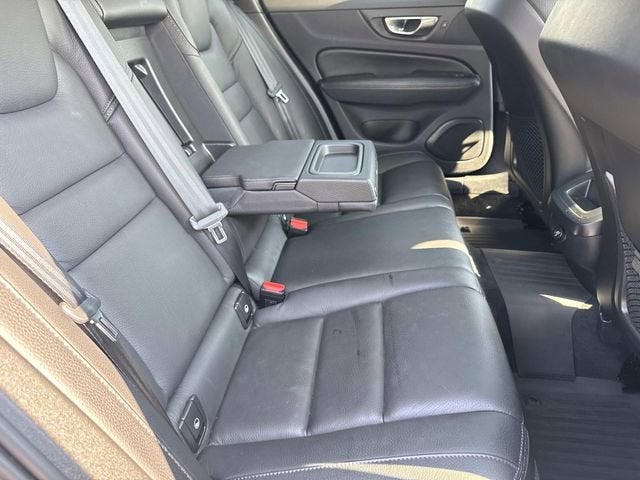 2020 Volvo V60 Cross Country NA